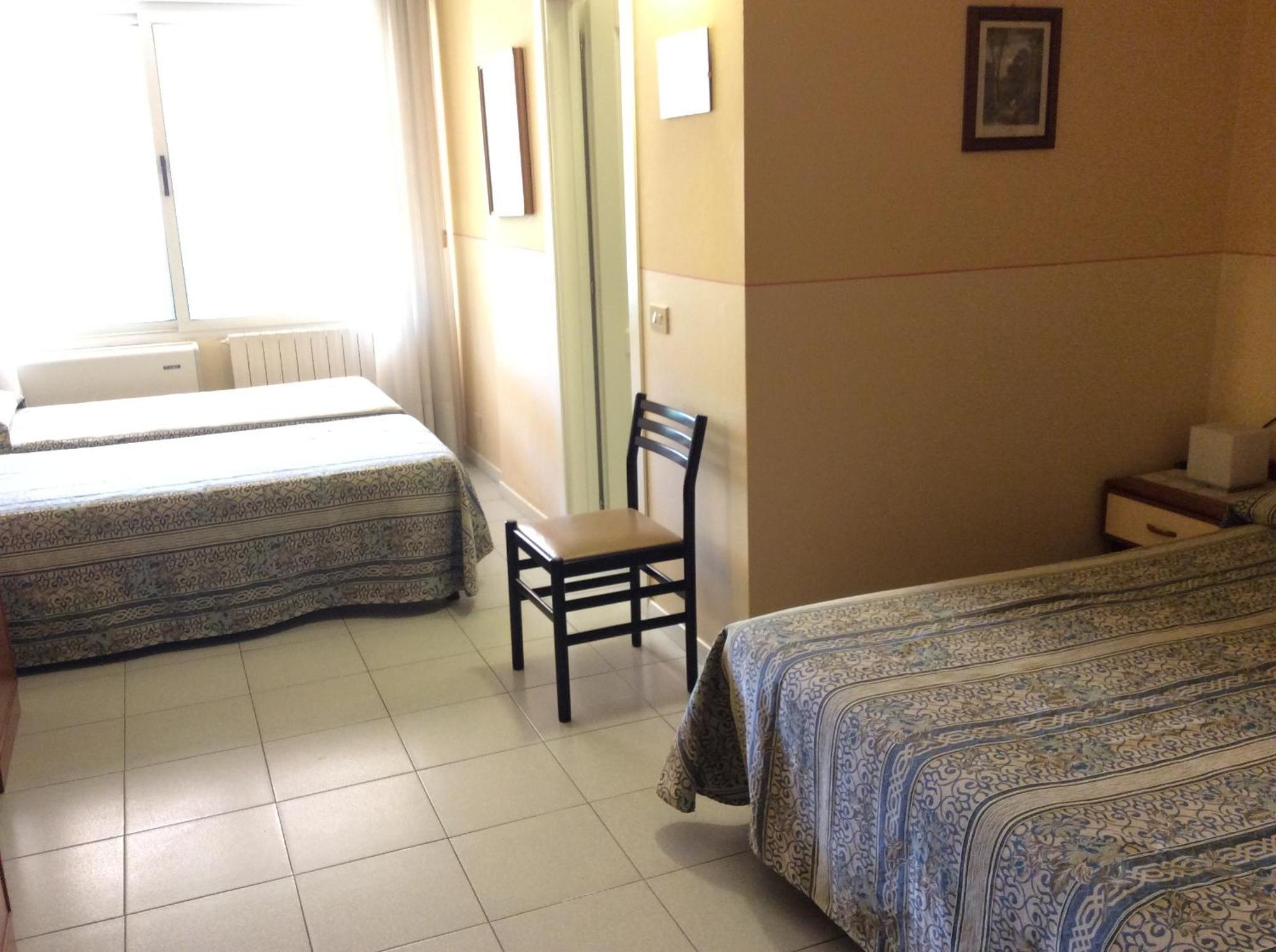 Hotel Le Ginestre Lido di Camaiore Luaran gambar