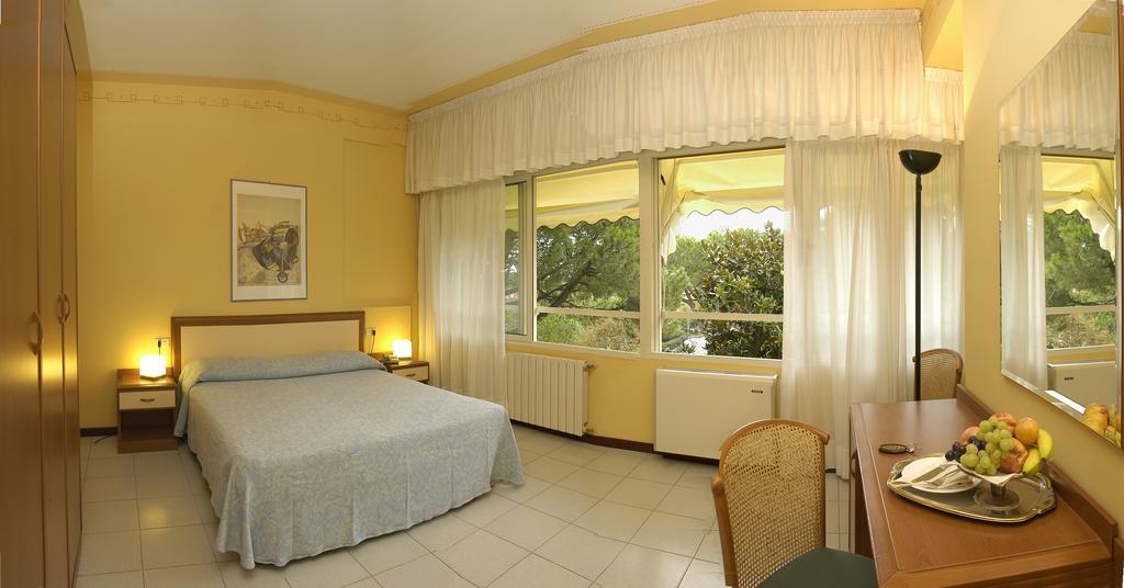 Hotel Le Ginestre Lido di Camaiore Luaran gambar