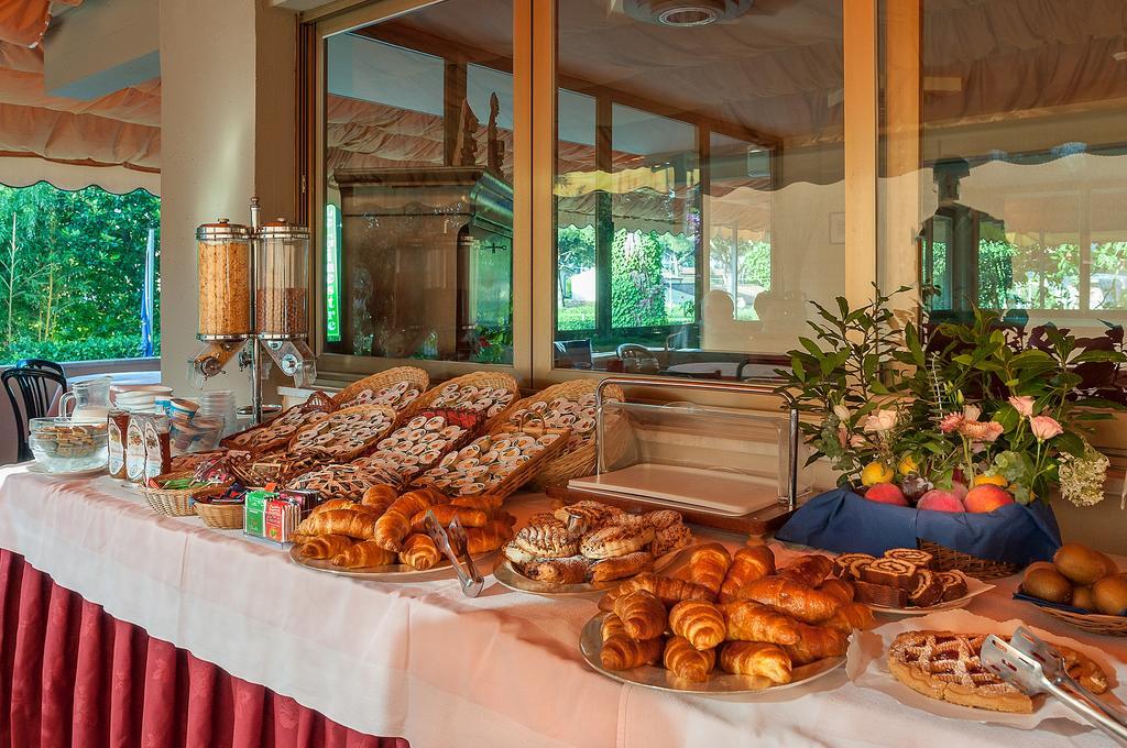 Hotel Le Ginestre Lido di Camaiore Luaran gambar