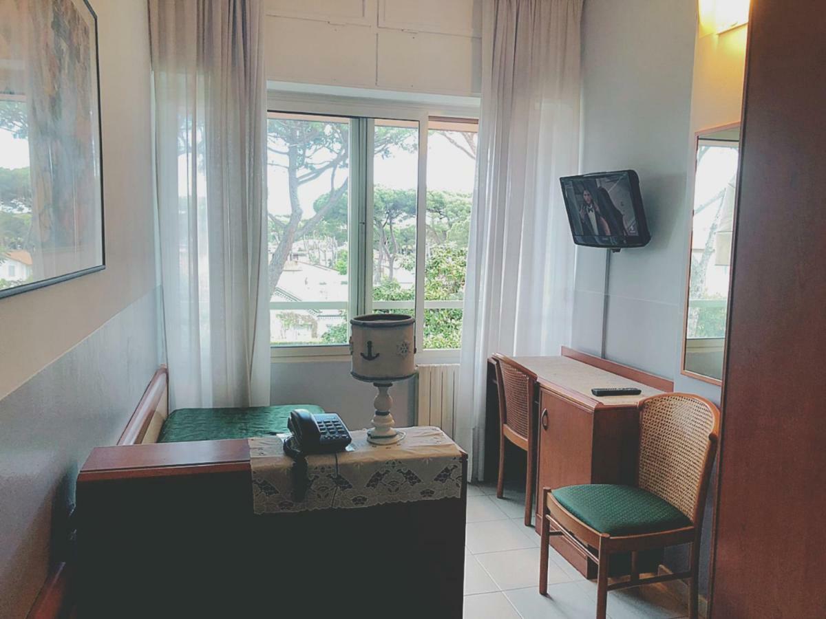 Hotel Le Ginestre Lido di Camaiore Luaran gambar
