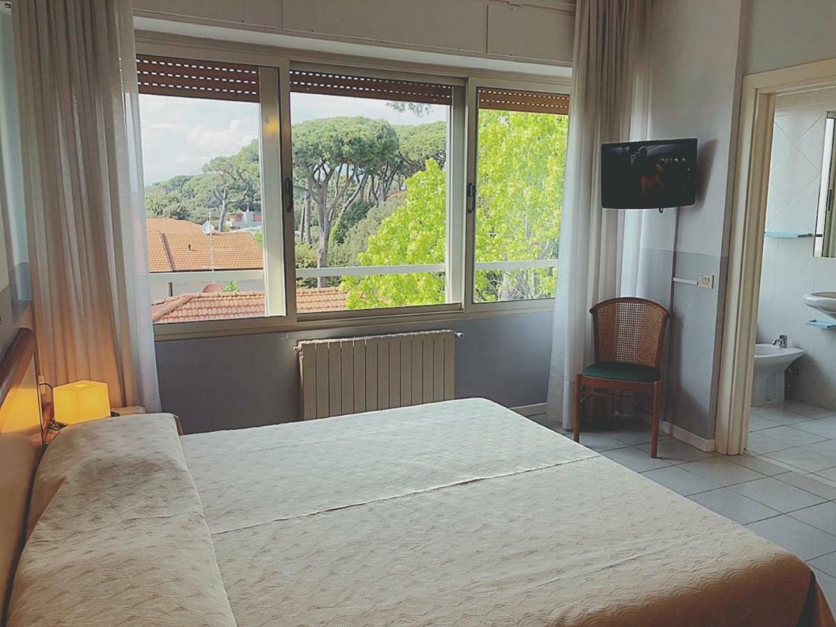 Hotel Le Ginestre Lido di Camaiore Luaran gambar