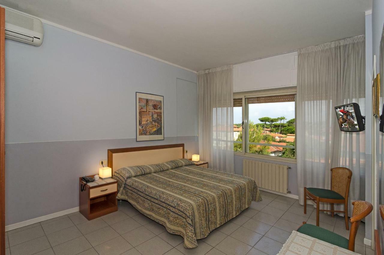 Hotel Le Ginestre Lido di Camaiore Luaran gambar
